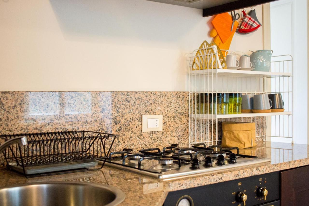 La Finestra Sul Parco Apartment Лука Екстериор снимка