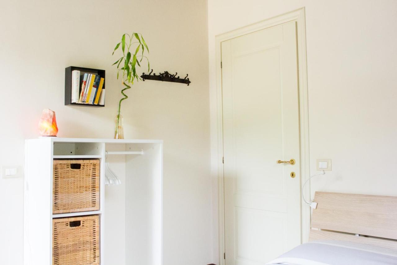 La Finestra Sul Parco Apartment Лука Екстериор снимка